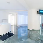 The Igloo * Μιλάνο
